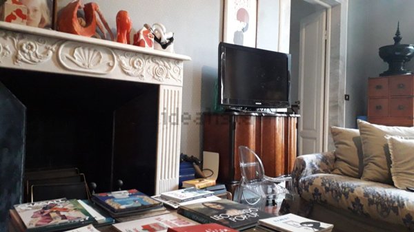 appartamento in vendita a Carrara in zona Centro Città