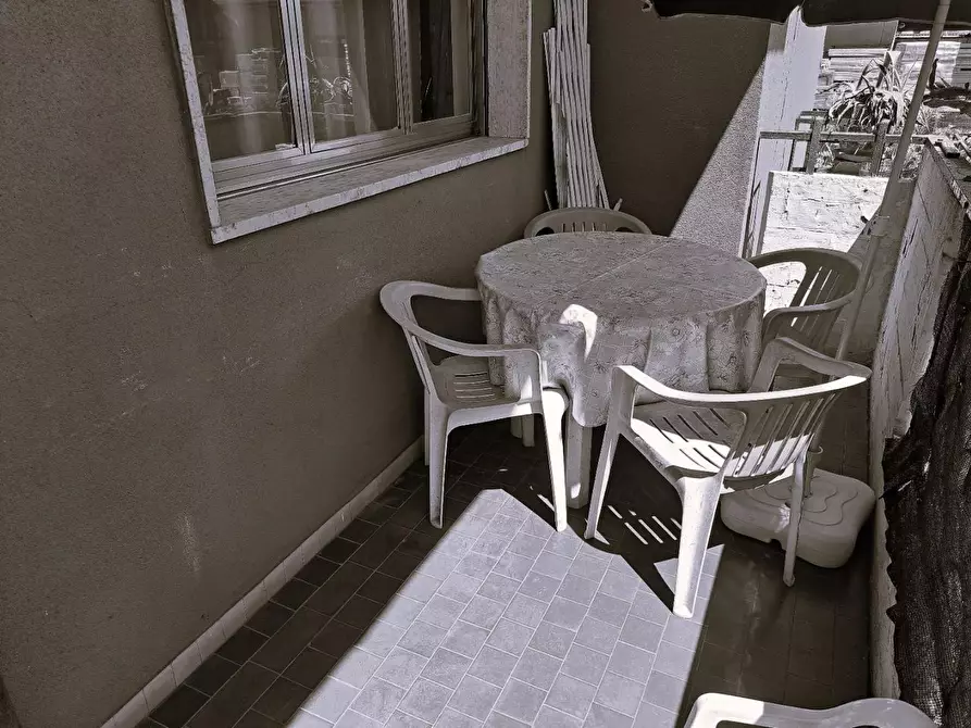 appartamento in vendita a Carrara in zona Marina di Carrara