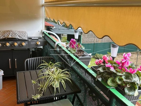 appartamento in vendita a Carrara in zona Marasio