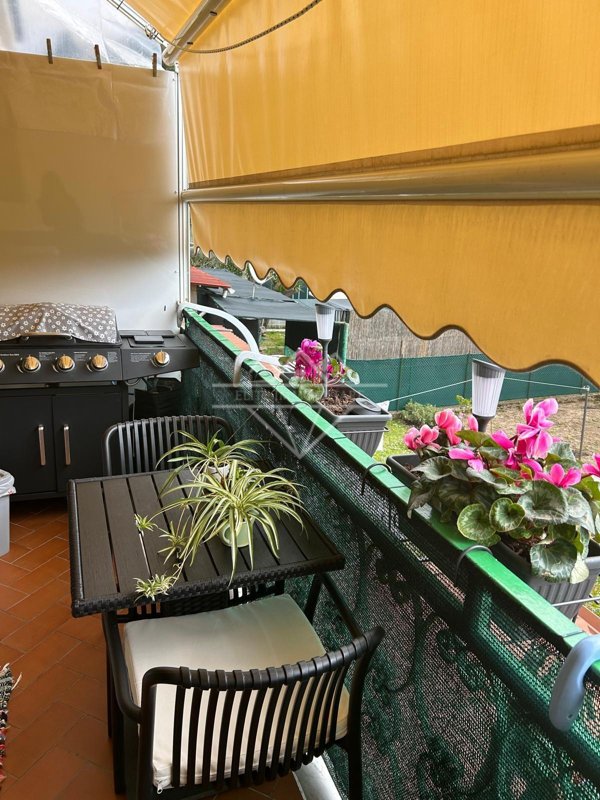 appartamento in vendita a Carrara in zona Sant'Antonio