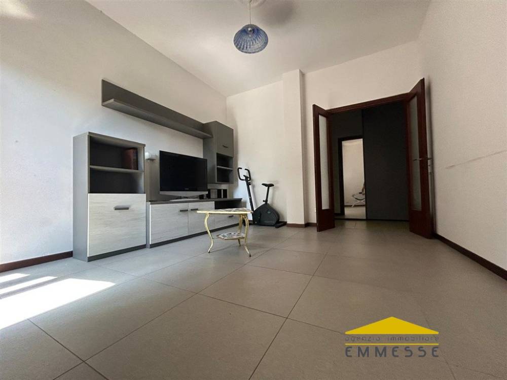 appartamento in vendita a Carrara in zona Marina di Carrara