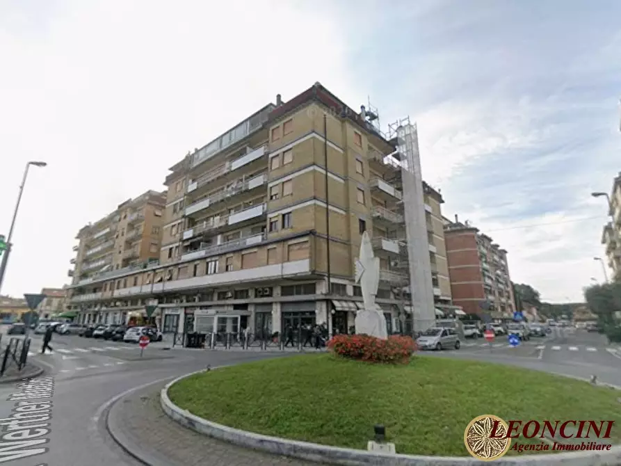 appartamento in vendita a Carrara in zona Marina di Carrara