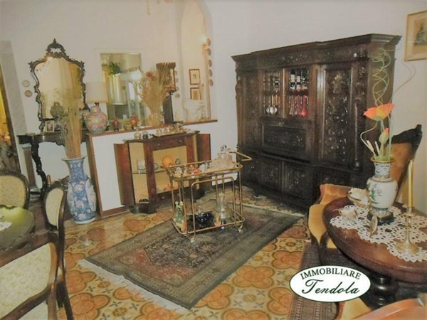 appartamento in vendita a Carrara