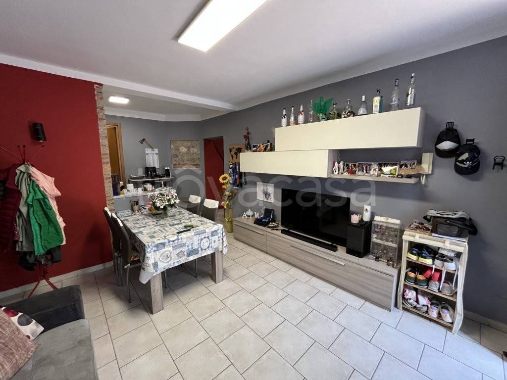 appartamento in vendita a Carrara in zona Centro Città