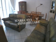 appartamento in vendita a Carrara in zona Avenza