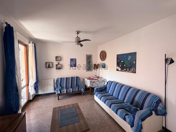 appartamento in vendita a Carrara in zona Marina di Carrara