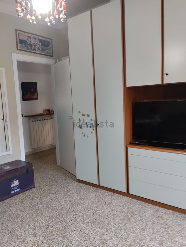 appartamento in vendita a Carrara in zona Codena