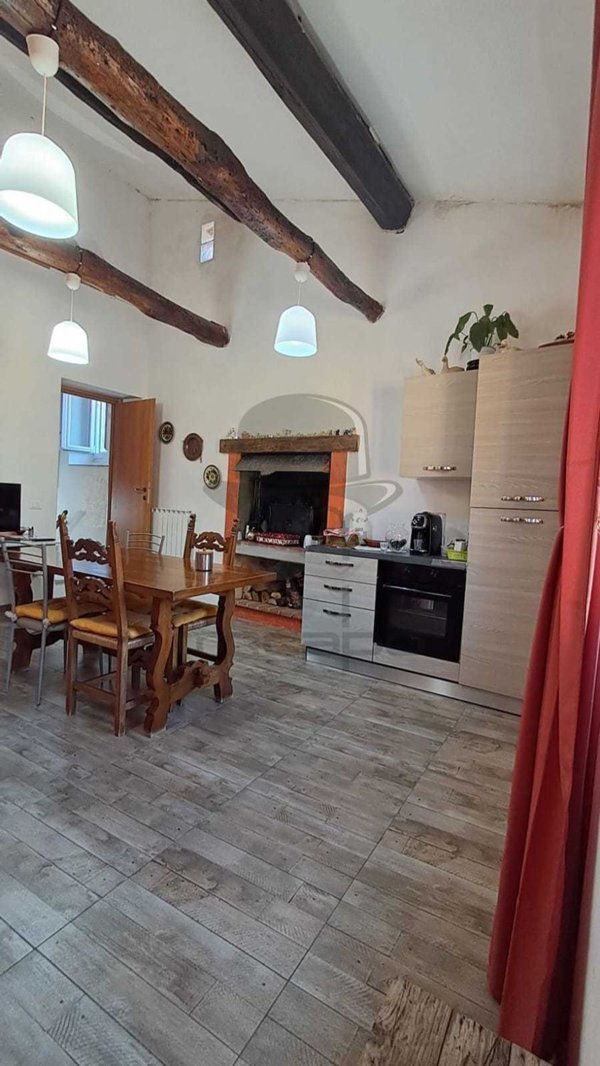 appartamento in vendita a Carrara in zona Centro Città