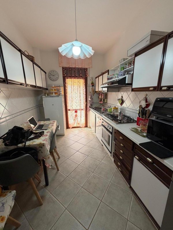 appartamento in vendita a Carrara