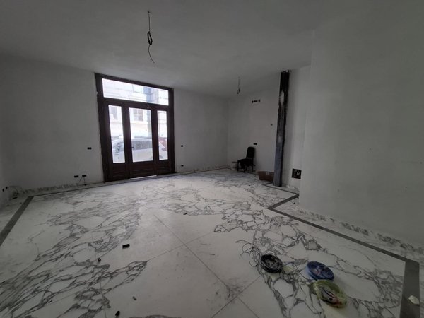 appartamento in vendita a Carrara in zona Centro Città