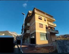 appartamento in vendita a Carrara