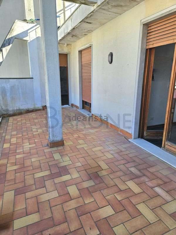 appartamento in vendita a Carrara in zona Centro Città