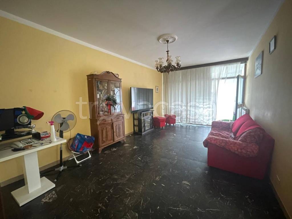 appartamento in vendita a Carrara in zona Gildona
