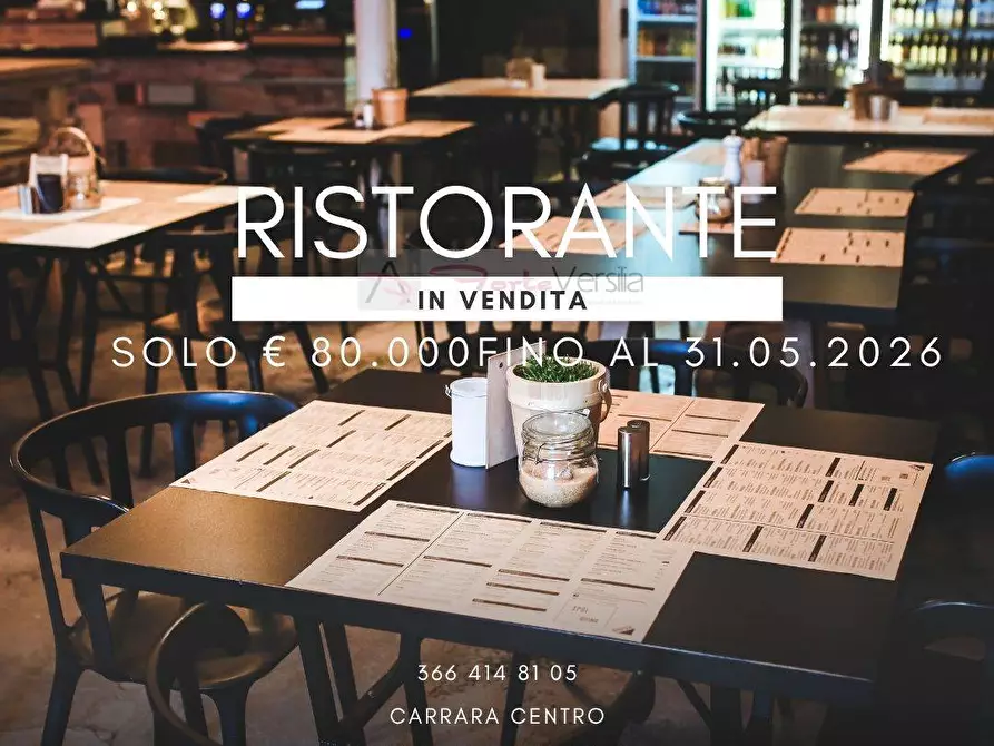 negozio in vendita a Carrara in zona Centro Città