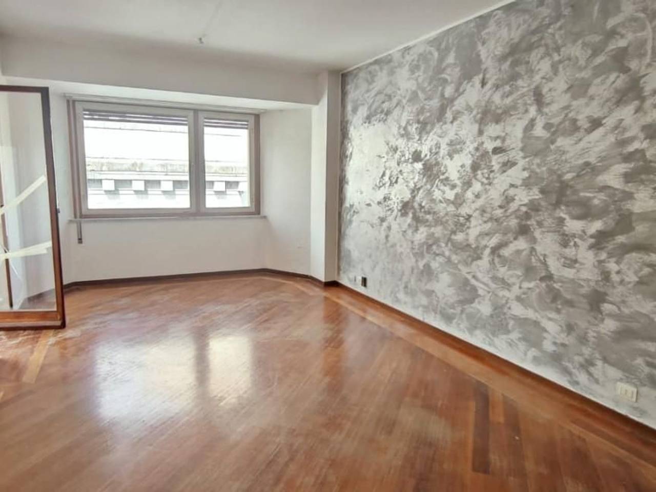 appartamento in vendita a Carrara in zona Centro Città