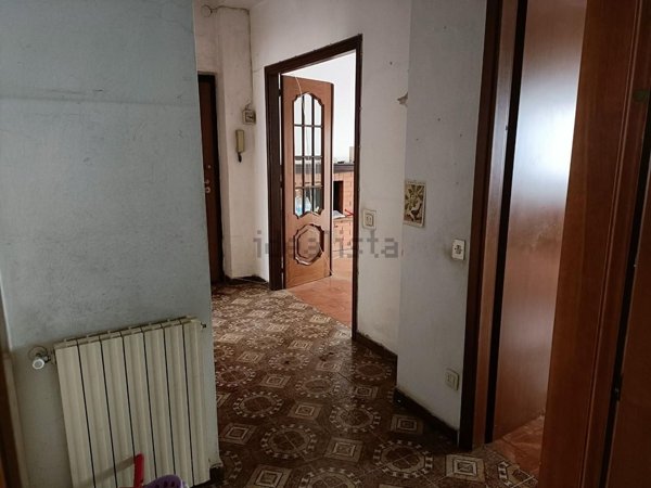 appartamento in vendita a Carrara in zona Stadio