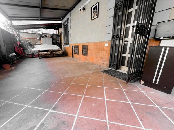 casa indipendente in vendita a Carrara in zona Avenza