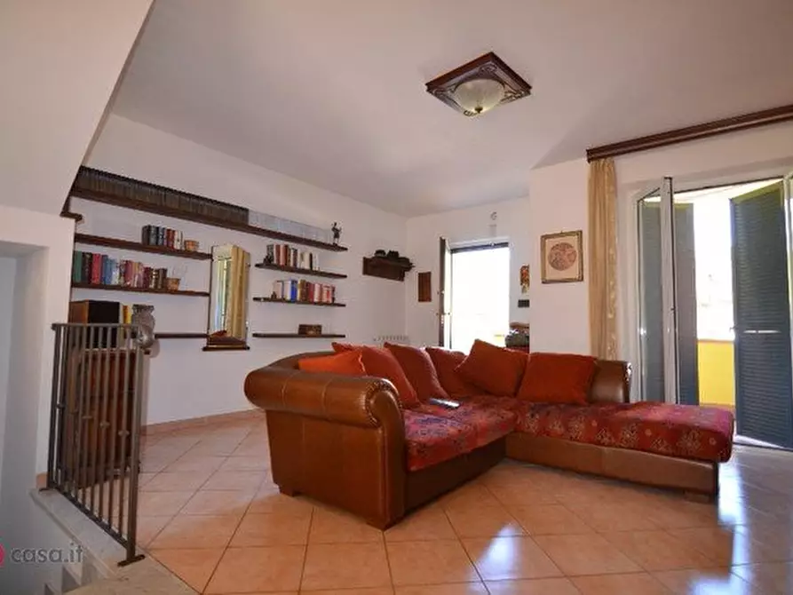 casa indipendente in vendita a Carrara in zona Bonascola