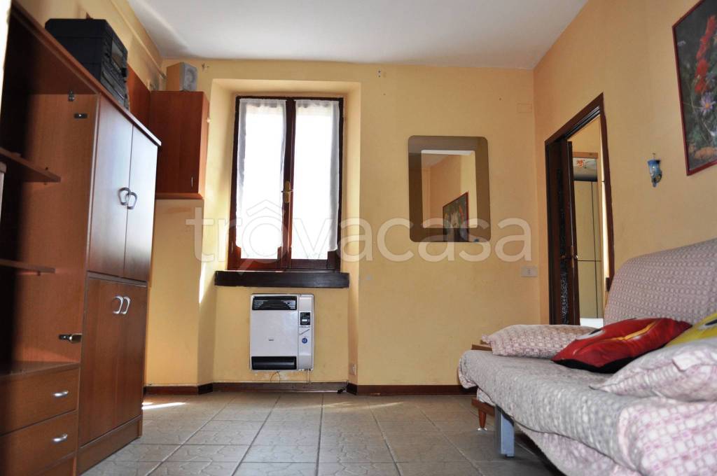 appartamento in vendita a Carrara in zona Centro Città