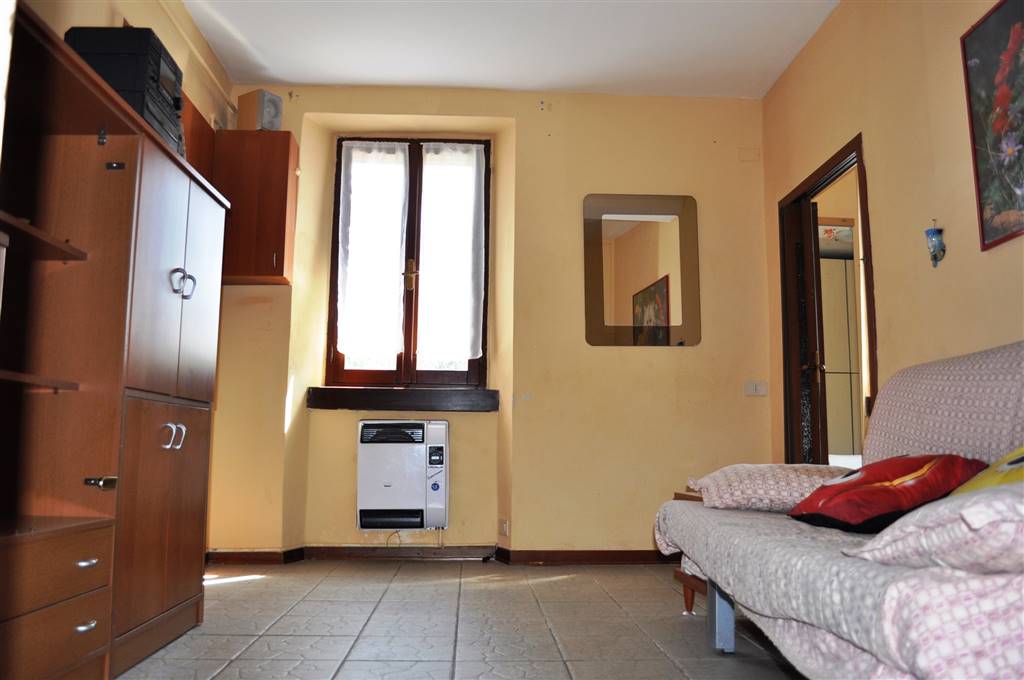 appartamento in vendita a Carrara in zona Centro Città