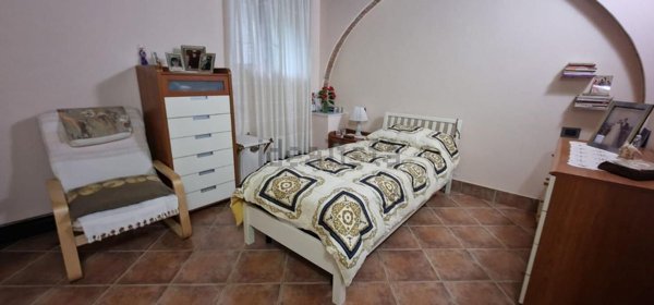 casa semindipendente in vendita a Carrara