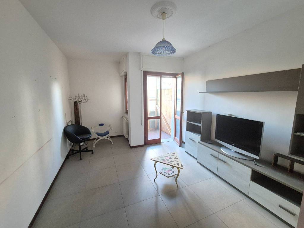 appartamento in vendita a Carrara in zona Marina di Carrara