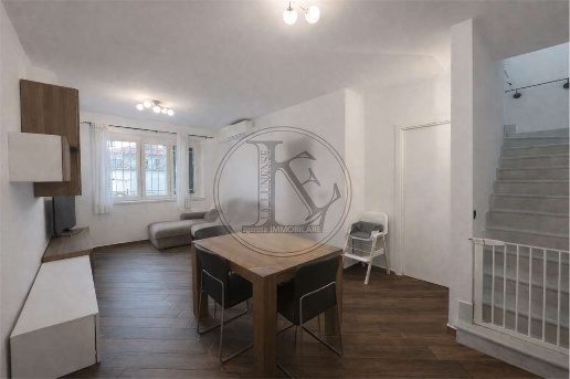 casa indipendente in vendita a Carrara in zona Marasio