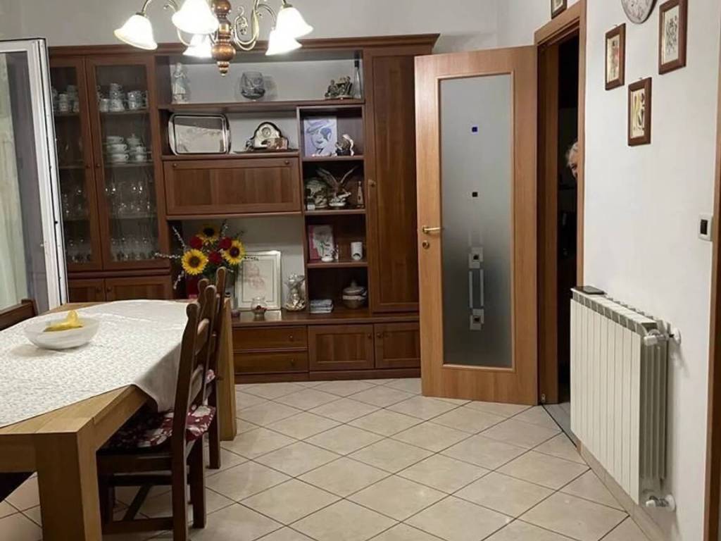 appartamento in vendita a Carrara