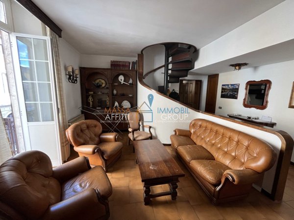 appartamento in vendita a Carrara in zona Centro Città