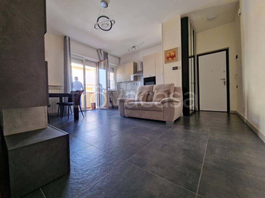 appartamento in vendita a Carrara in zona Marina di Carrara