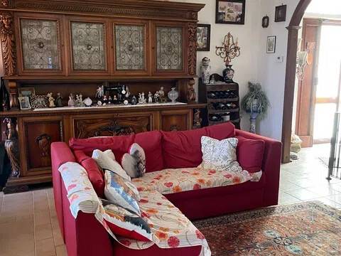 casa indipendente in vendita a Carrara in zona Fontia