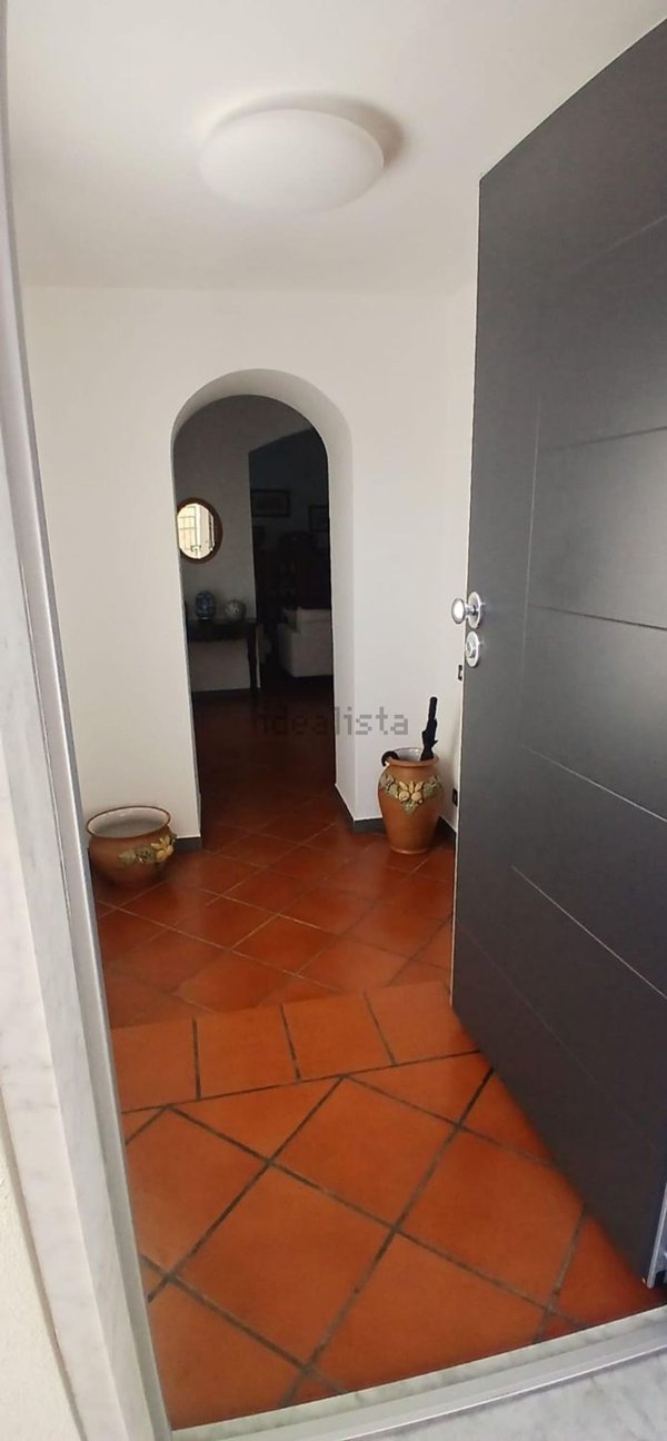casa indipendente in vendita a Carrara in zona Nazzano