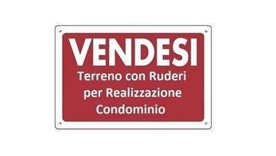 casa indipendente in vendita a Carrara