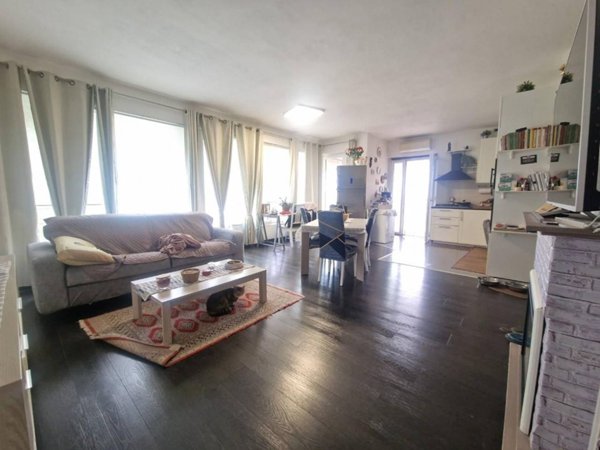 appartamento in vendita a Carrara in zona Sant'Antonio