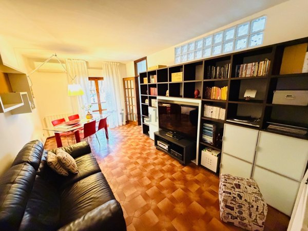 appartamento in vendita a Carrara