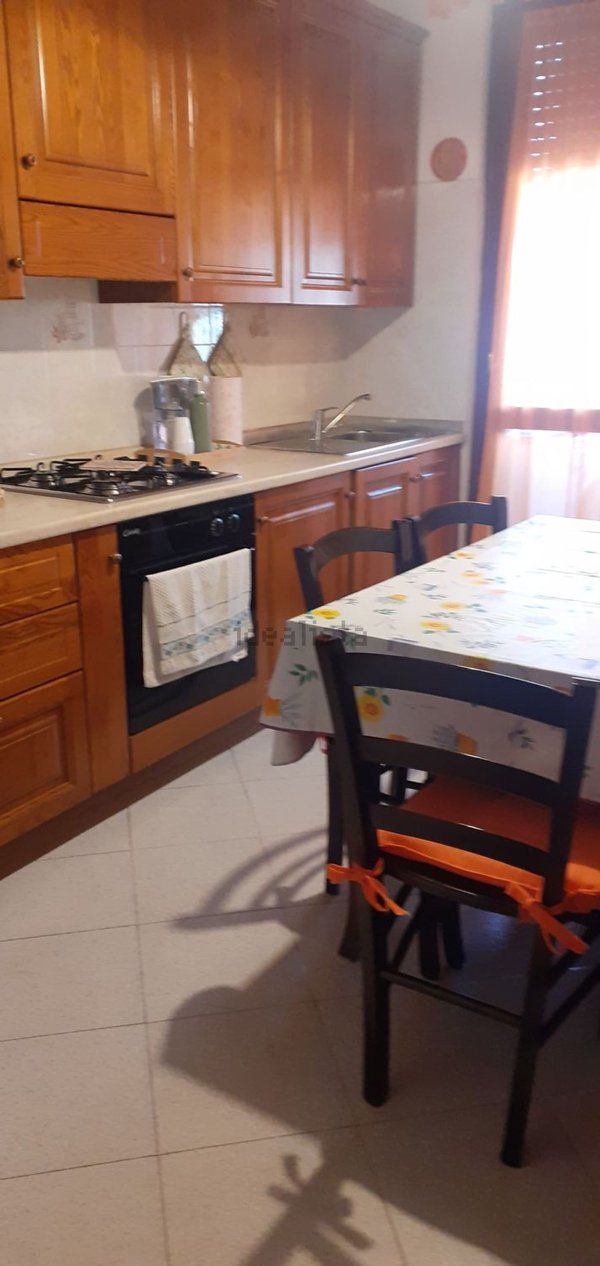 appartamento in vendita a Carrara in zona Marina di Carrara