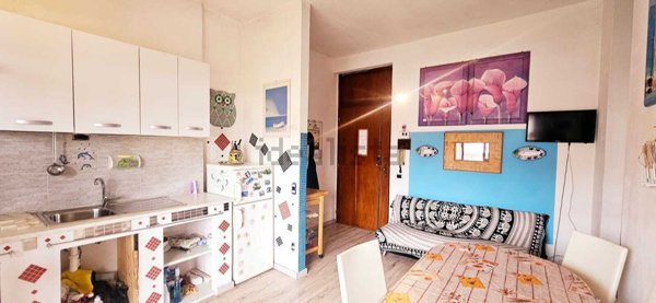 appartamento in vendita a Carrara in zona Marina di Carrara