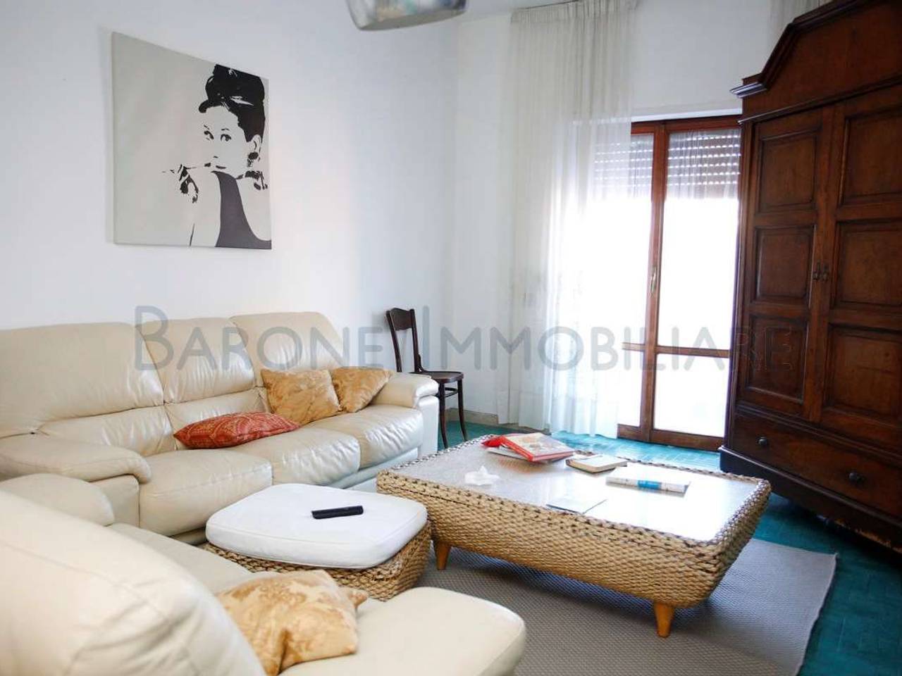 appartamento in vendita a Carrara in zona Marina di Carrara