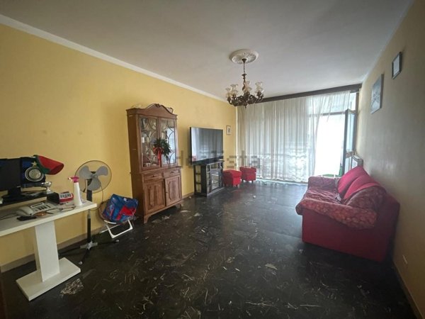 appartamento in vendita a Carrara in zona Marina di Carrara