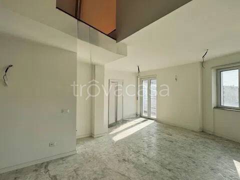 appartamento in vendita a Carrara in zona Centro Città