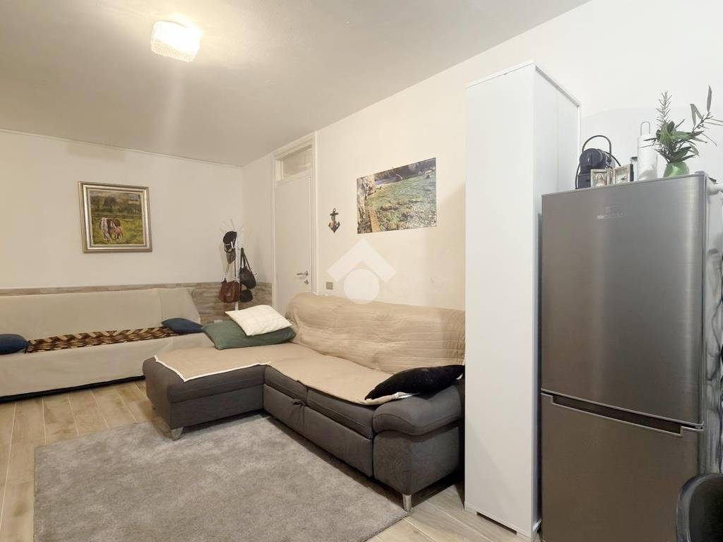 appartamento in vendita a Carrara in zona Marina di Carrara