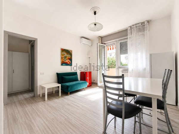 appartamento in vendita a Carrara in zona Marina di Carrara