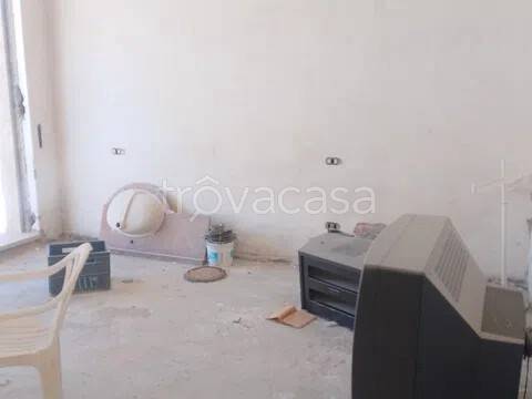 appartamento in vendita a Carrara in zona Marina di Carrara