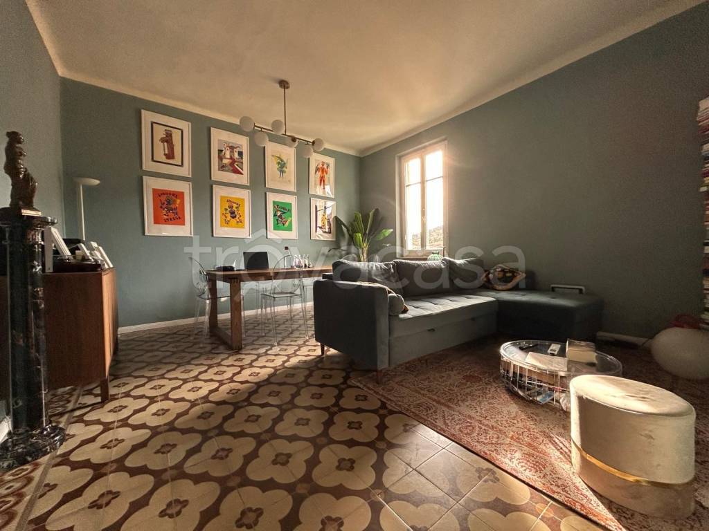 appartamento in vendita a Carrara in zona Centro Città