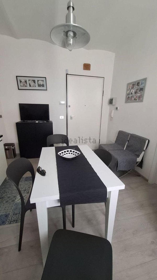 appartamento in vendita a Carrara in zona Marina di Carrara
