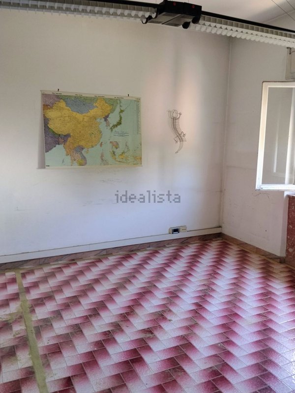 appartamento in vendita a Carrara in zona Avenza