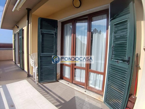 appartamento in vendita a Carrara in zona Marina di Carrara