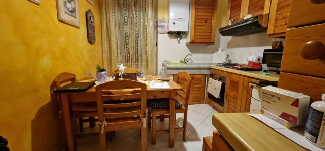 appartamento in vendita a Carrara in zona Torano