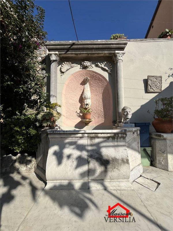appartamento in vendita a Carrara