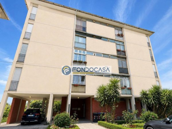 appartamento in vendita a Carrara